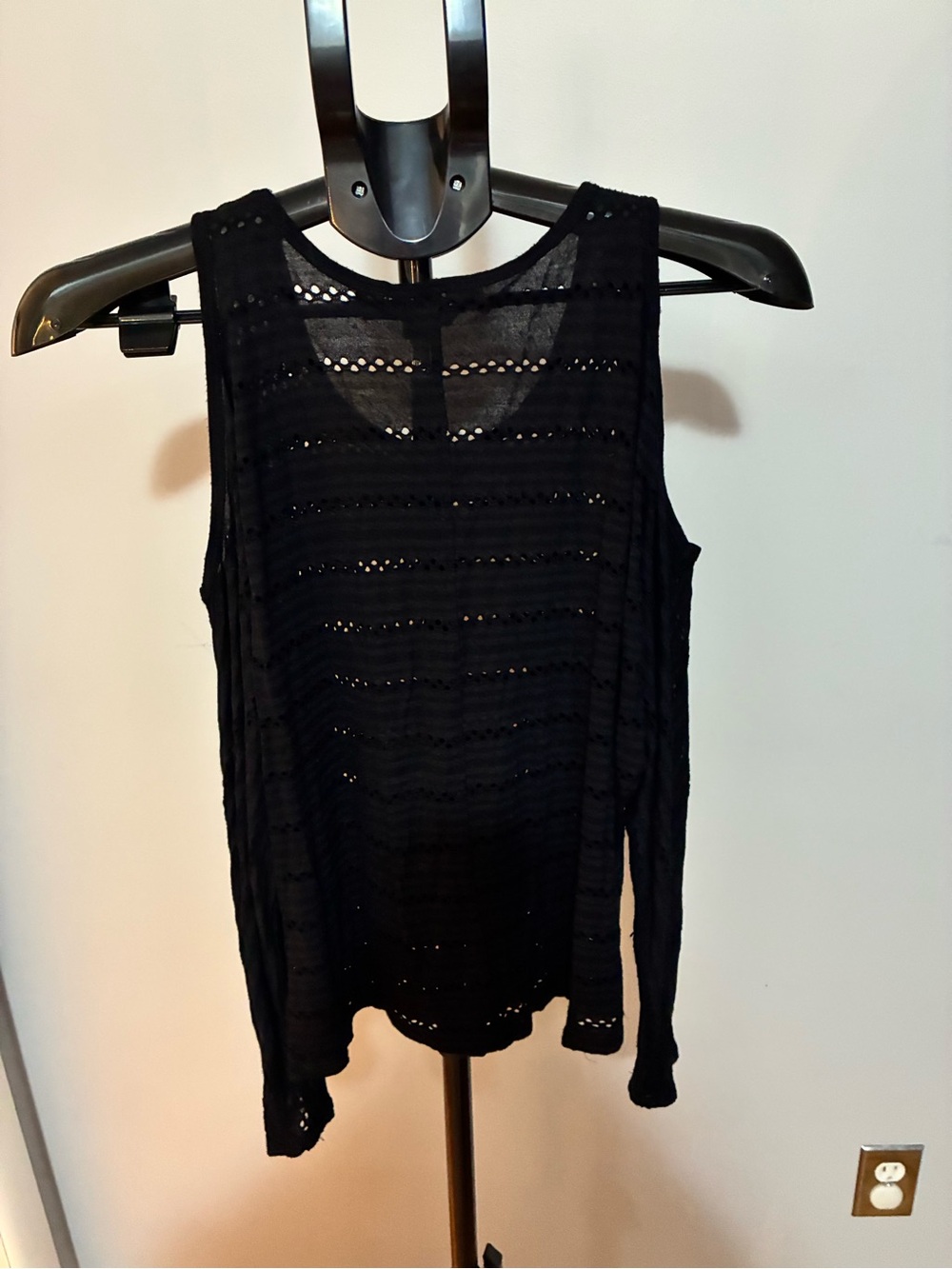 Guess Black Cold Shoulder Top - Picture 3 of 5